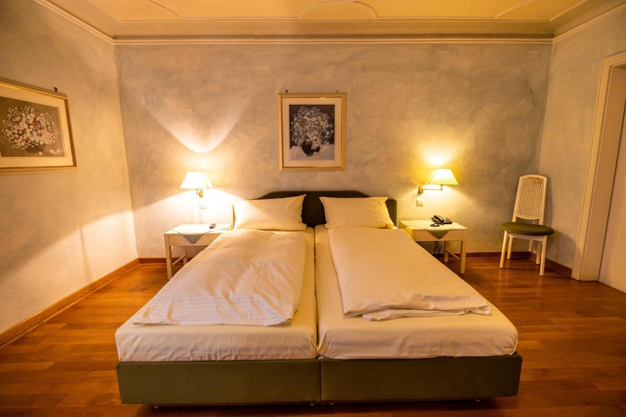 Hotel & Restaurant Zum Riesen 3*