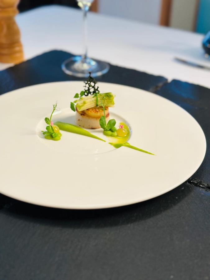 & Restaurant Zum Riesen 3*