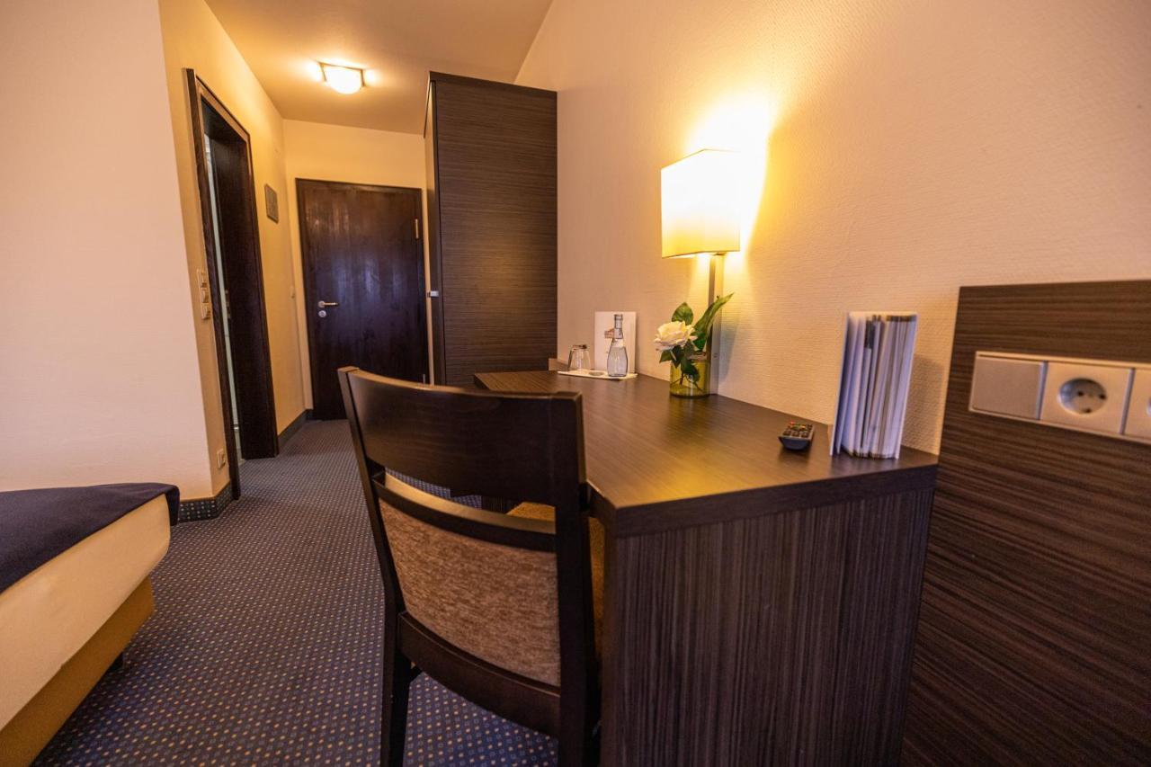 Hotel & Restaurant Zum Riesen 3*